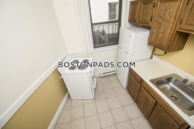 Boston - $2,795 /mo