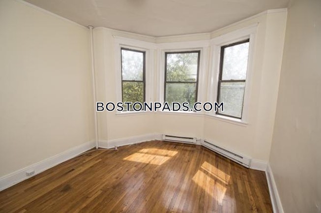 Boston - $2,795 /mo