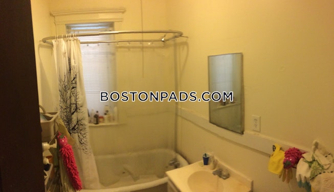 Boston - $3,000 /mo