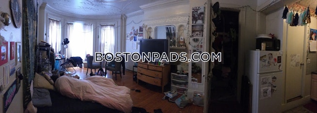 Boston - $2,350 /mo