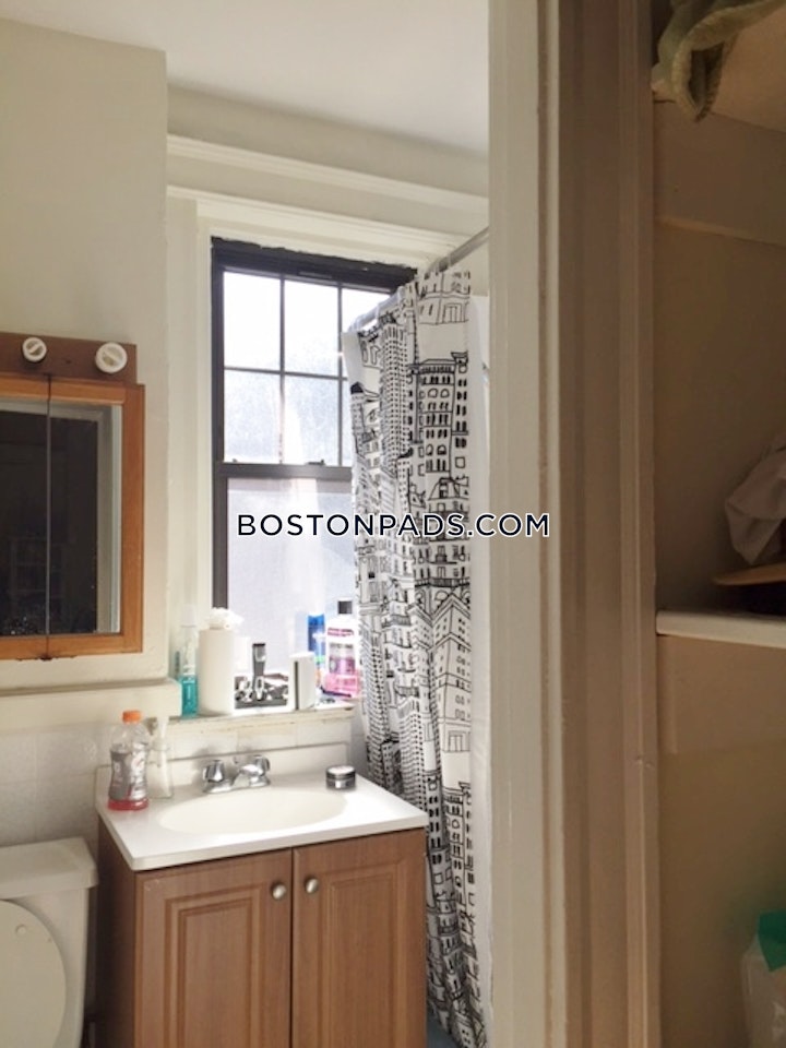 Queensberry St. Boston picture 15