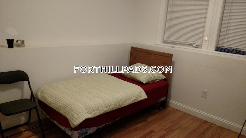 Boston - $3,600 /month