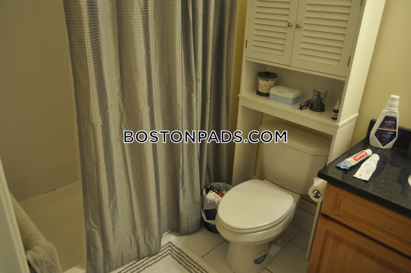 Boston - $2,700 /month