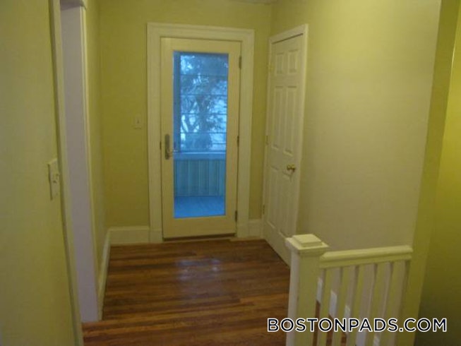 Boston - $3,100 /mo