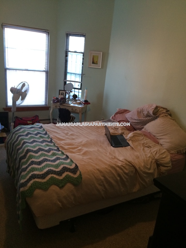 jamaica-plain-apartment-for-rent-1-bedroom-1-bath-boston-2500-4900907 