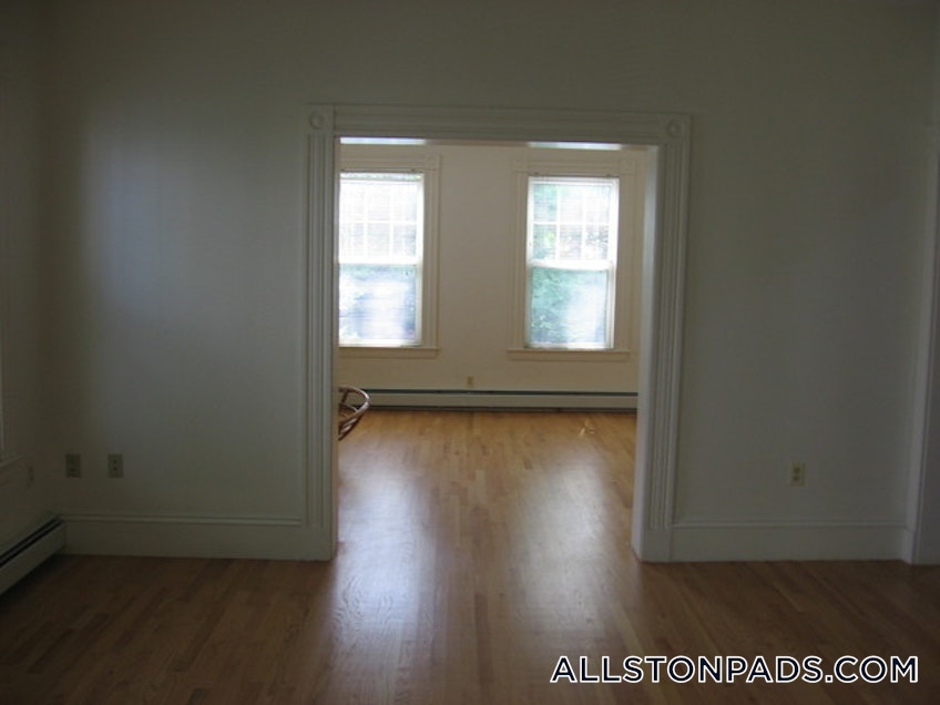 Boston - $4,200 /month