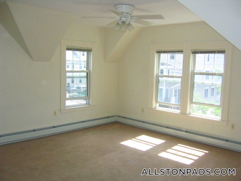 Boston - $4,200 /month