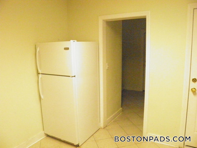 Boston - $3,750 /mo