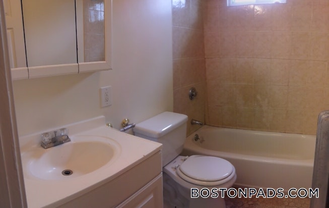 Boston - $3,750 /mo