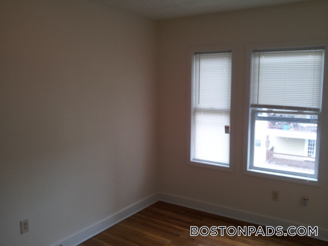 Boston - $3,750 /mo