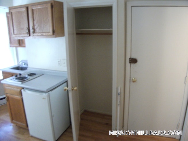 Roxbury Crossing - $1,750 /mo