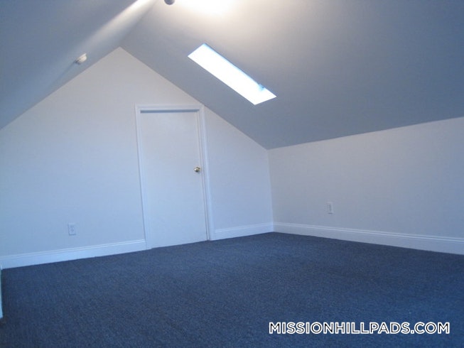 Roxbury Crossing - $6,570 /mo