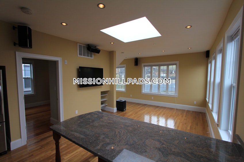 Roxbury Crossing - $5,250 /month