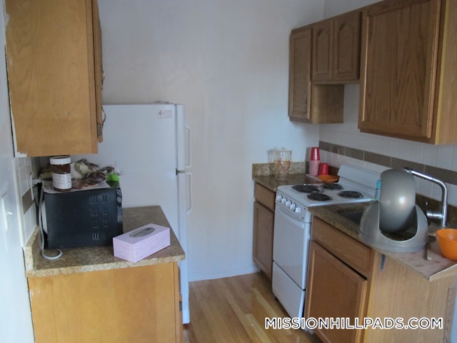 Roxbury Crossing - $2,100 /mo