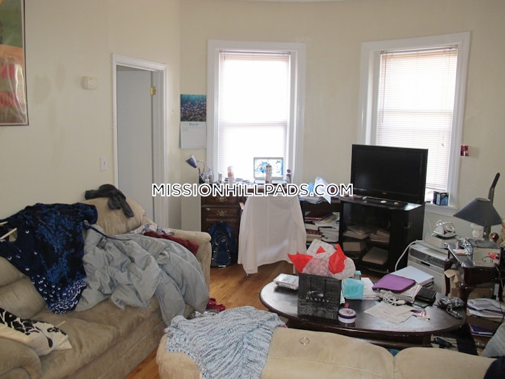 mission-hill-apartment-for-rent-1-bedroom-1-bath-boston-2300-4552408 
