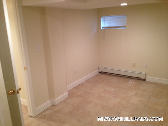 Roxbury Crossing - $3,600 /mo