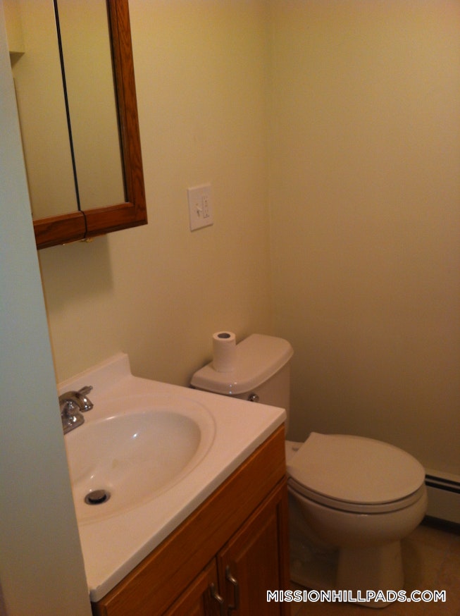 Roxbury Crossing - $3,600 /mo