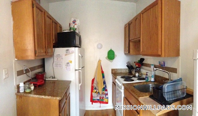 Roxbury Crossing - $2,100 /mo