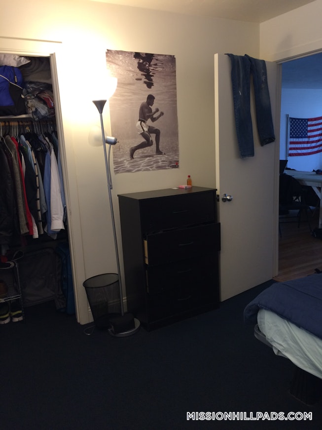 Boston - $6,700 /mo