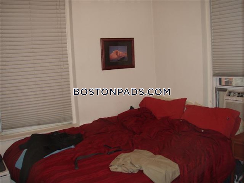 Boston - $2,200 /month