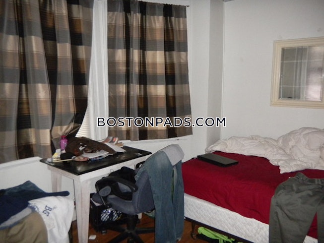 Boston - $3,500 /mo