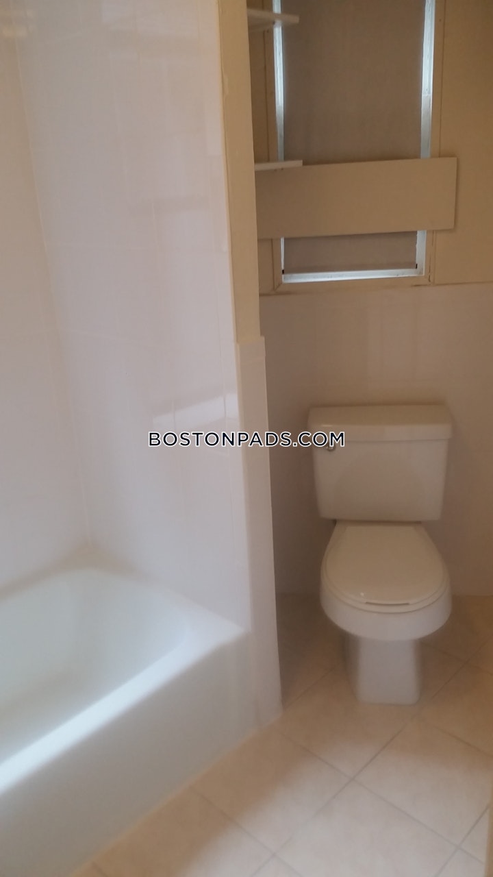 Charter St. Boston picture 9