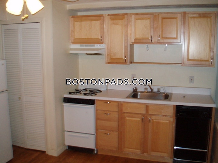 Stillman St. Boston picture 7