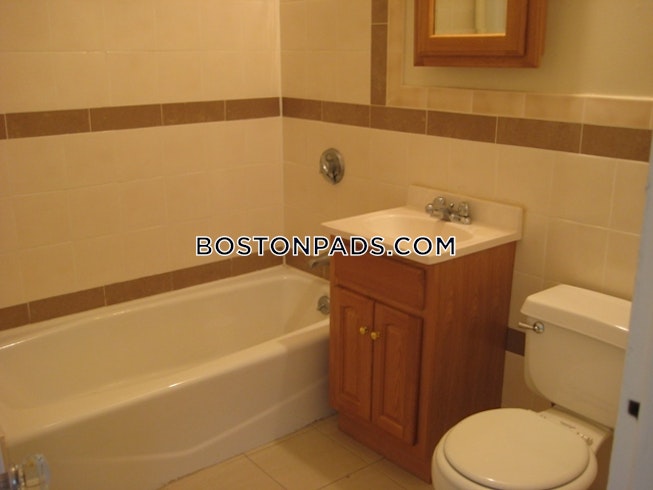 Boston - $2,050 /mo