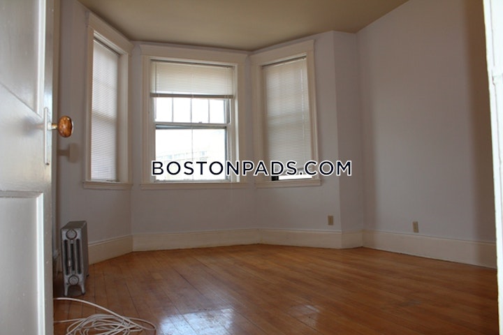 Westland Ave. Boston picture 11