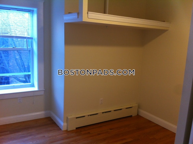 Boston - $5,150 /mo