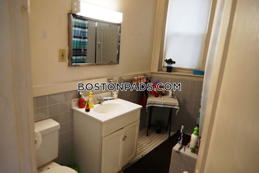 Boston - $4,200 /month