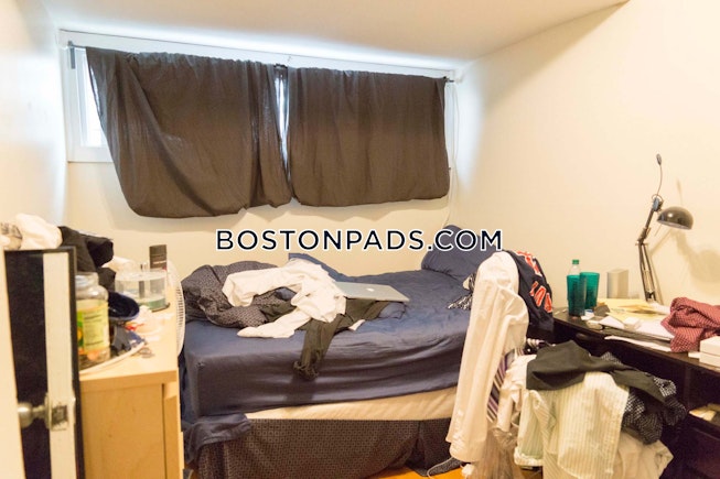 Boston - $3,900 /mo