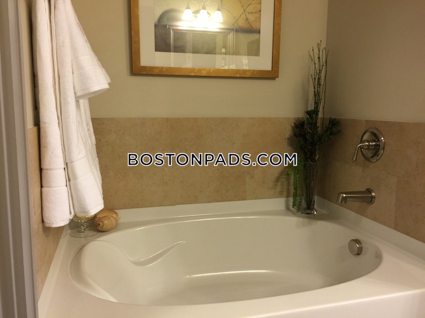 Boston - $4,800 /month