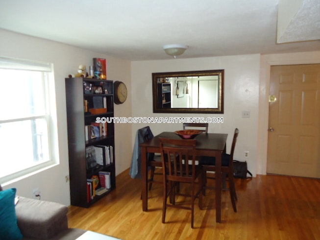 Boston - $2,295 /mo