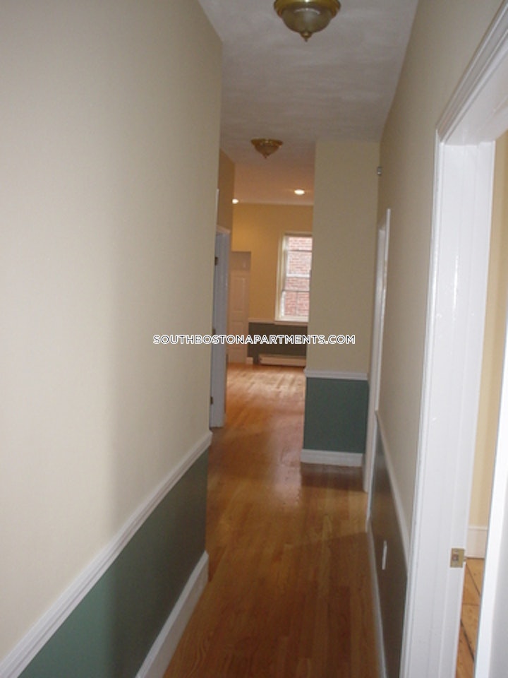 south-boston-apartment-for-rent-3-bedrooms-1-bath-boston-4300-4556749 