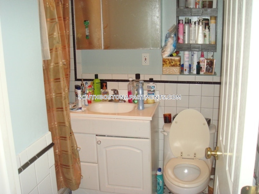 Boston - $4,000+ /month