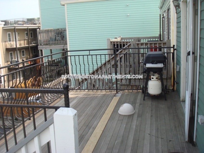 Boston - $4,000+ /month