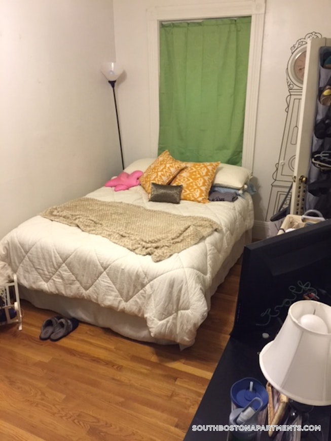 Boston - $6,000 /mo