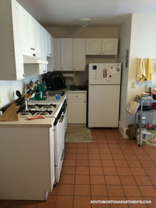 Boston - $6,000 /mo