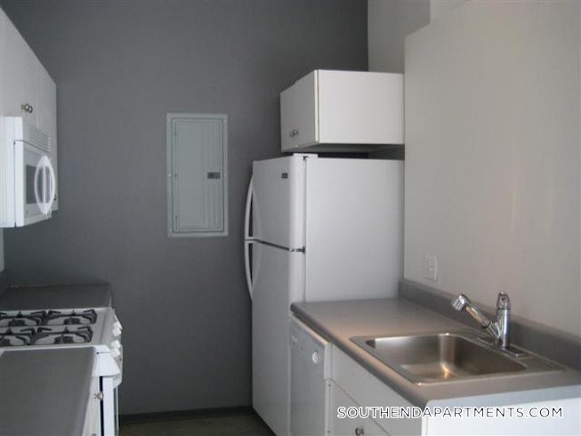 Boston - $4,125 /mo