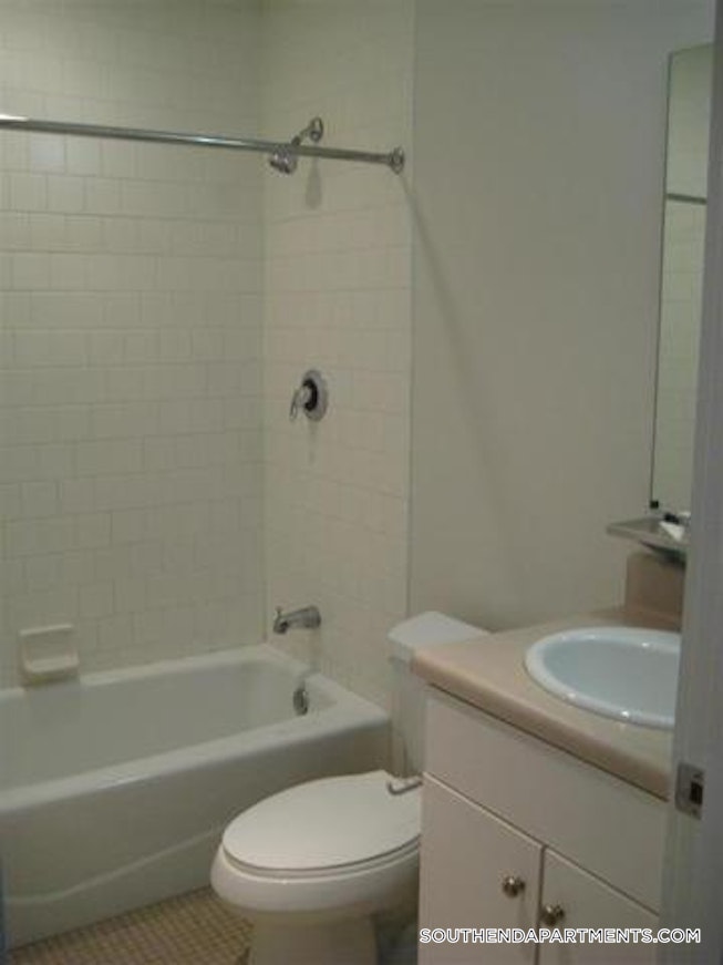 Boston - $4,125 /mo