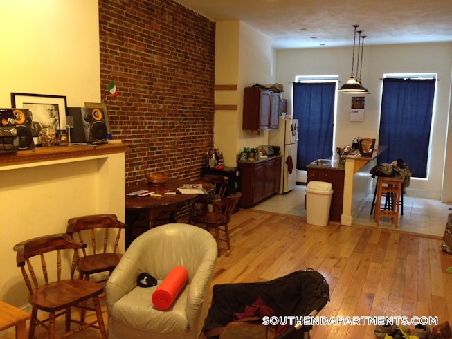 Boston - $4,200 /mo