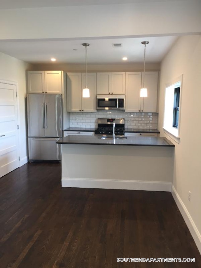 Boston - $4,000 /mo