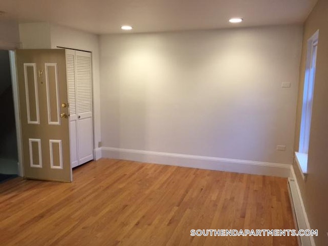 Boston - $2,595 /mo