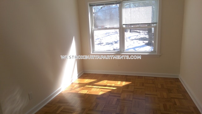 Chestnut Hill - $3,375+ /mo