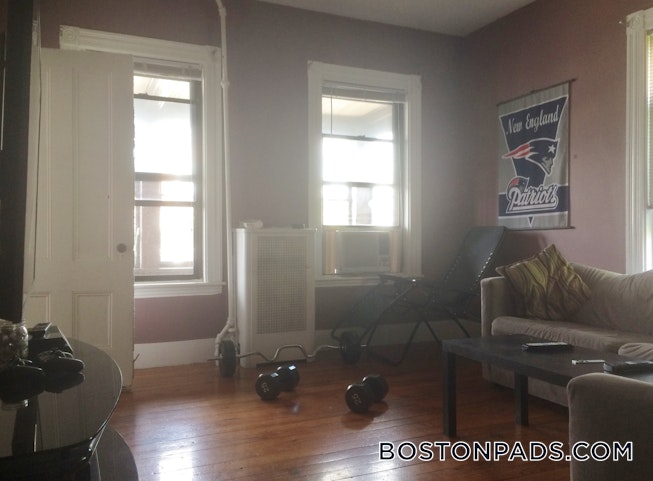 Boston - $5,500 /mo