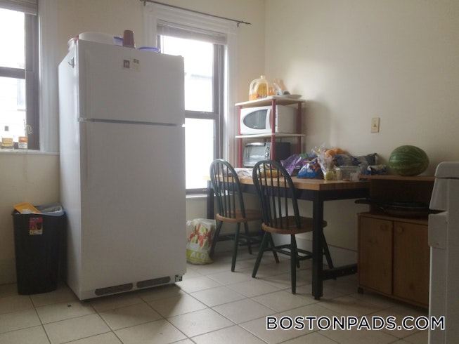 Boston - $5,500 /mo