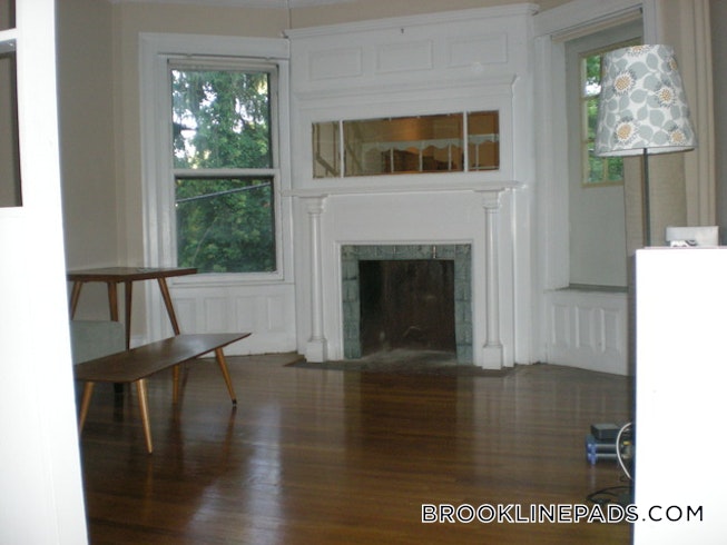 Brookline - $2,165 /mo