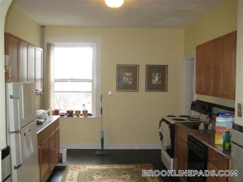 Brookline - $3,950 /month