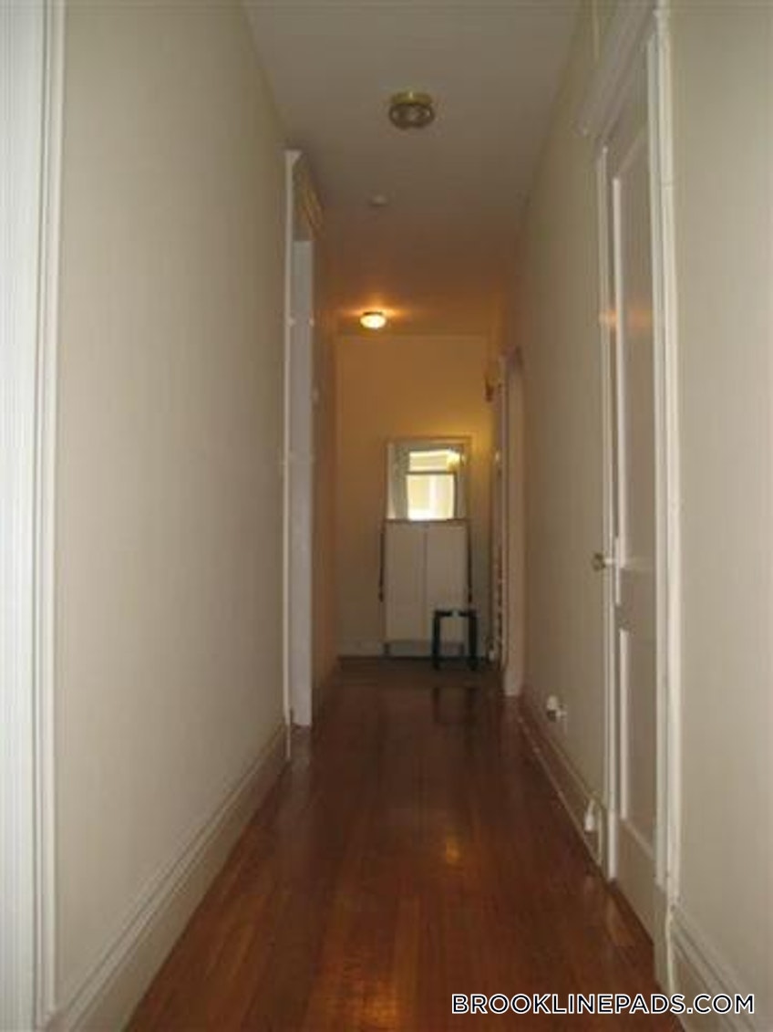 Brookline - $3,400 /month